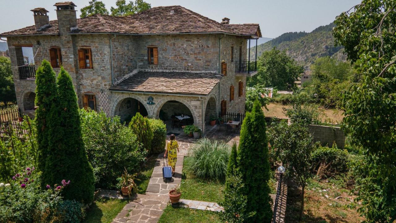 Hotel Faraggi Cepélovo Kültér fotó